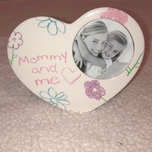 Mommy & me heart picture frame NWOT Carlton Cards